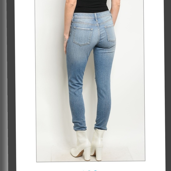 DENIM BLUE distressed jeans  - Picture 4 of 5